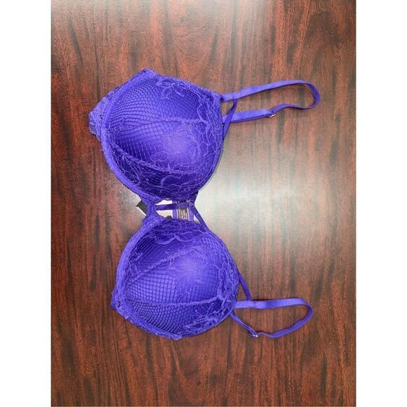 Victoria’s Secret Purple Bombshell Plunge Bra Size 32D - Picture 1 of 8
